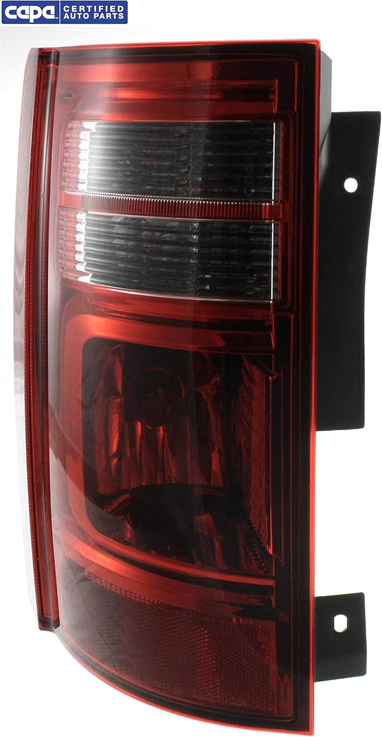 Tail Light Assembly Halogen Pack of 2 C872363