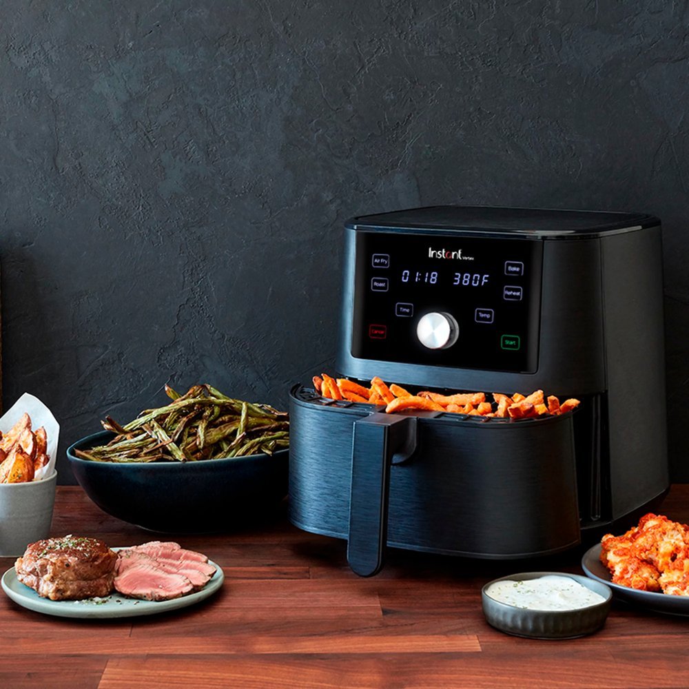 6 Quart 4-in-1 Air Fryer Oven Black I666273