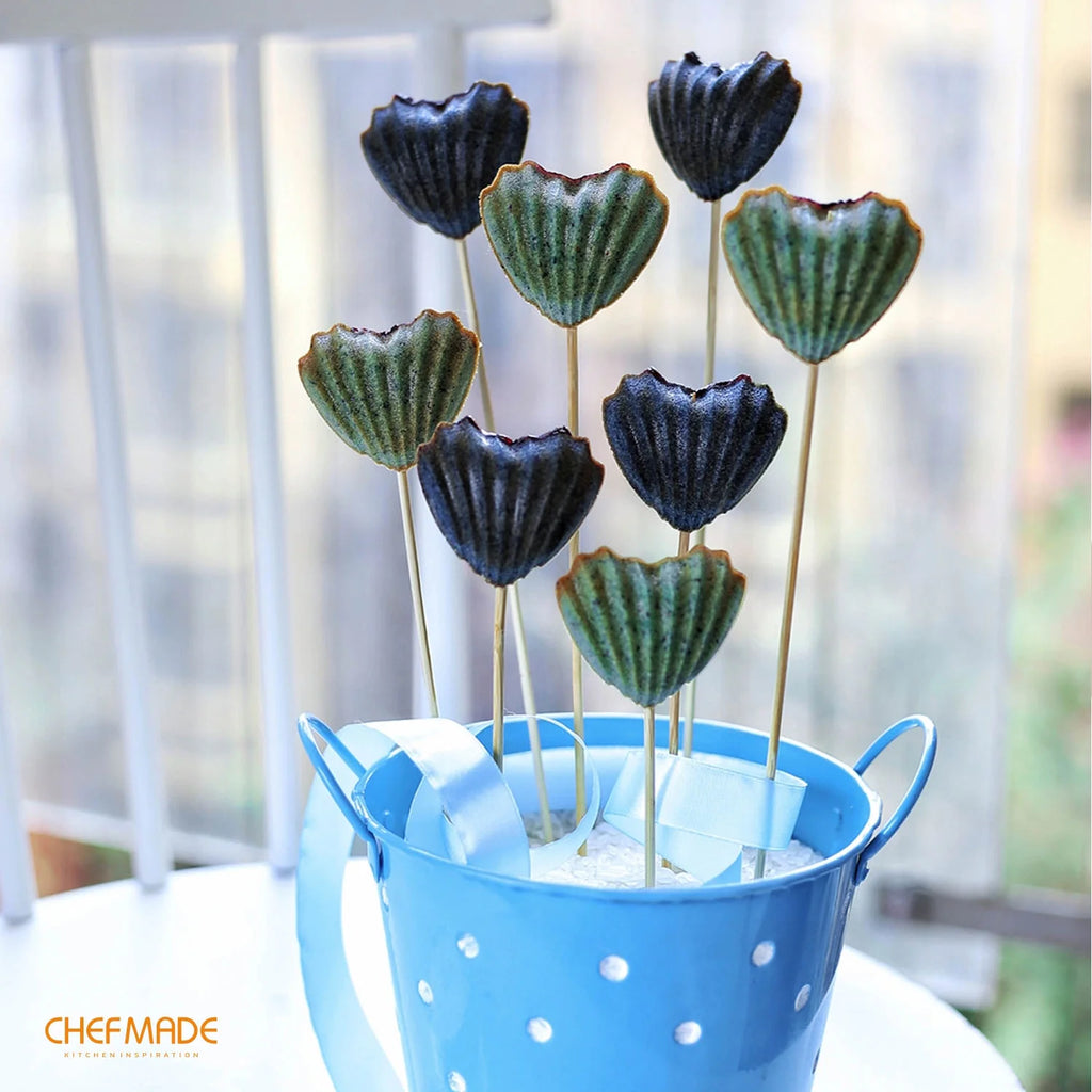 12-Cavity Non-Stick Heart-shaped Madeleine Mold Cake Pan Q820