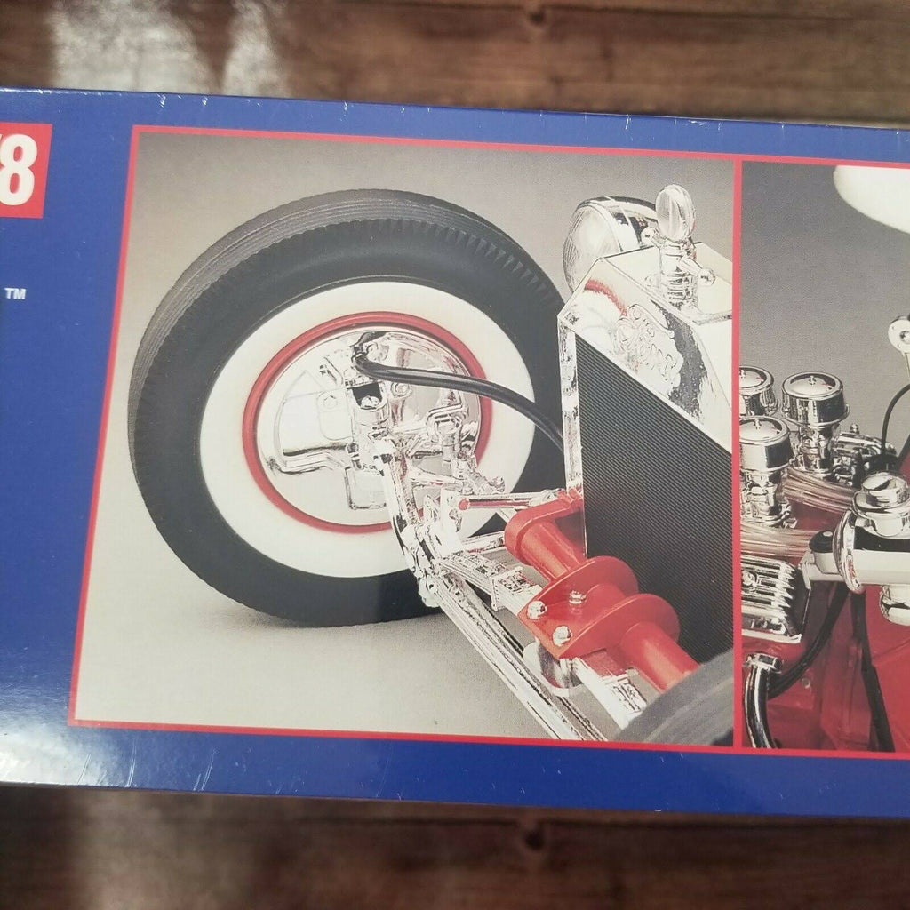 1/8 Scale Ford Model Kit G29395