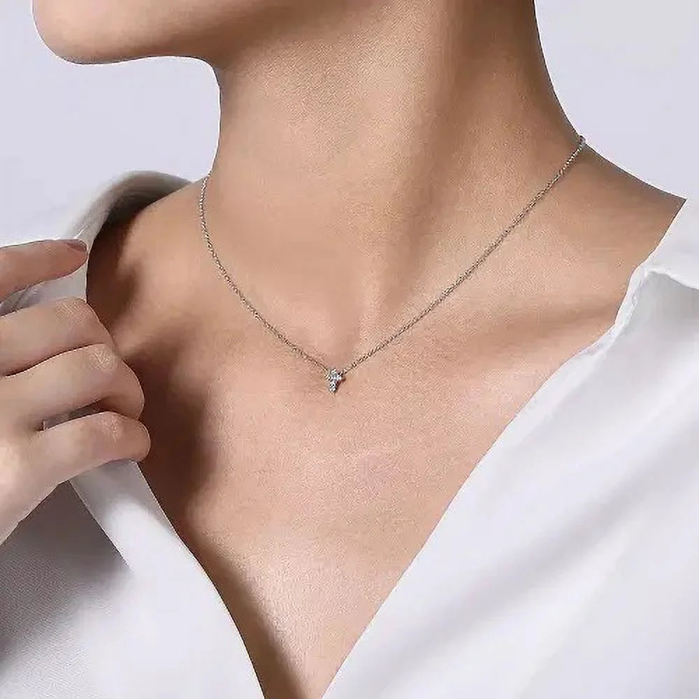 14K White Gold Diamond Cross Pendant Necklace with 18 inches chain X571403