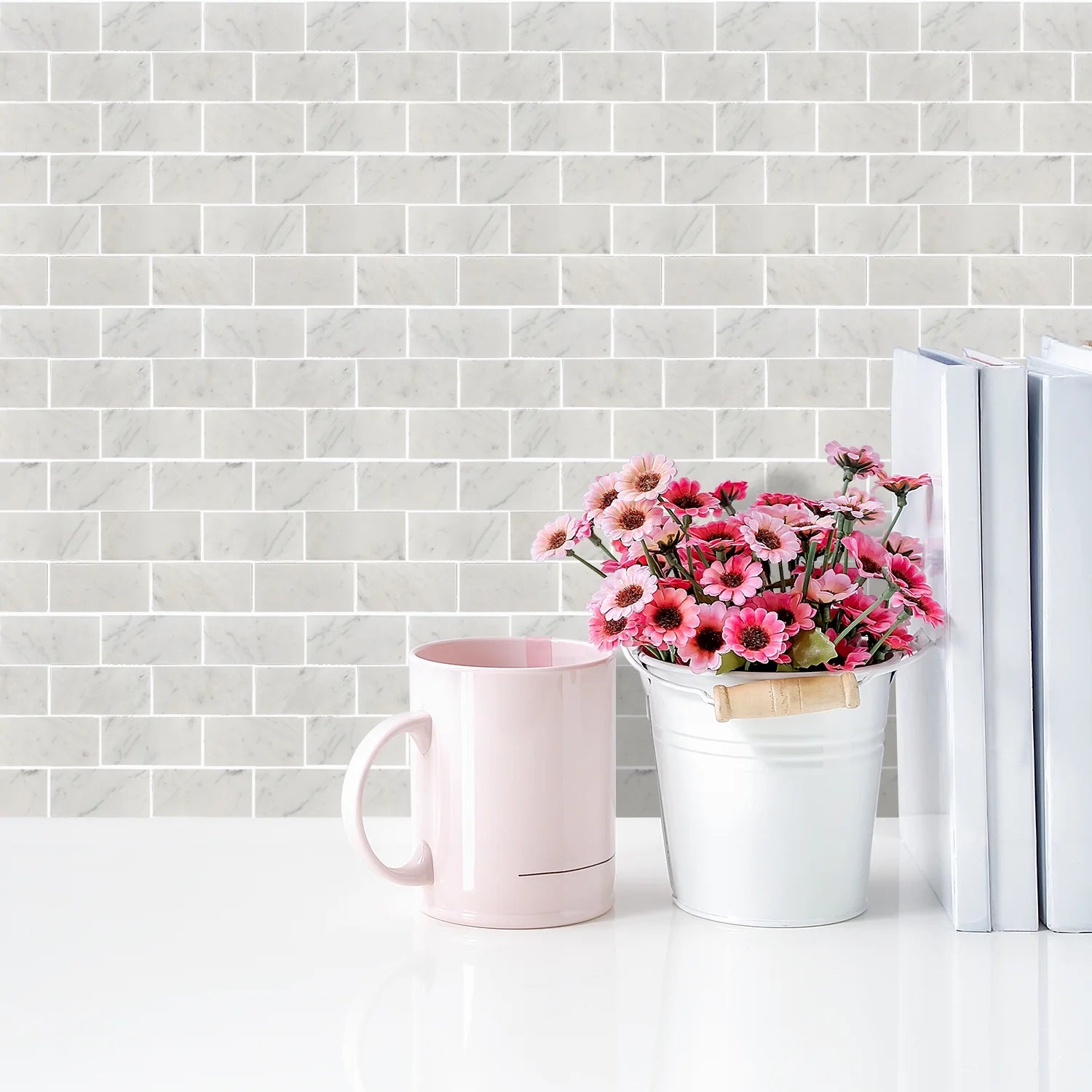 White Carrara Marble Rectangle Mosaic Floor and Wall Tile (Pack of 11) G624492
