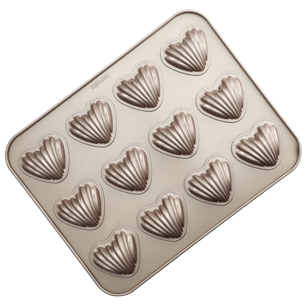 12-Cavity Non-Stick Heart-shaped Madeleine Mold Cake Pan Q820