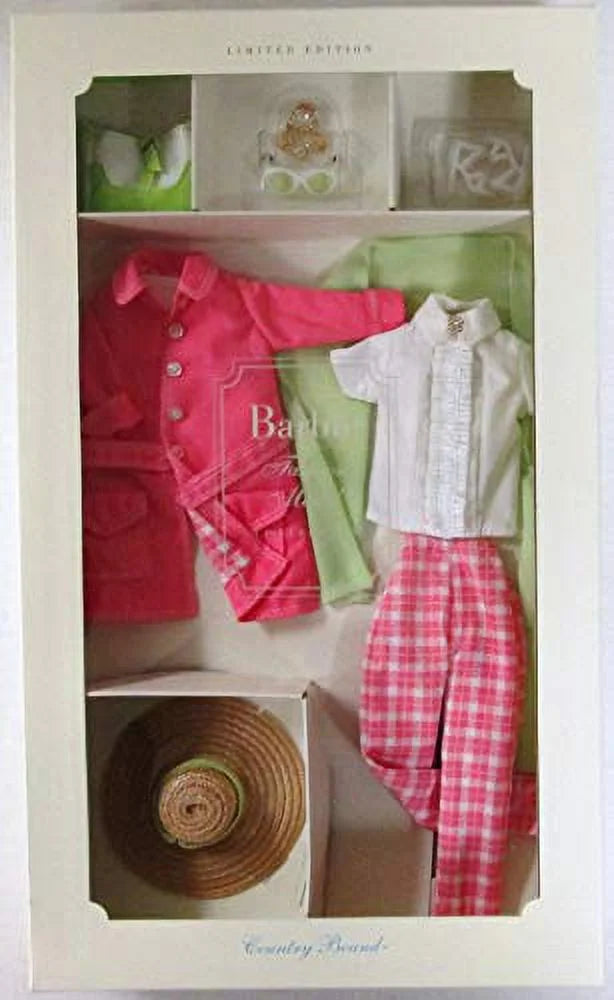 Limited Edition Barbie Accessory Set D658