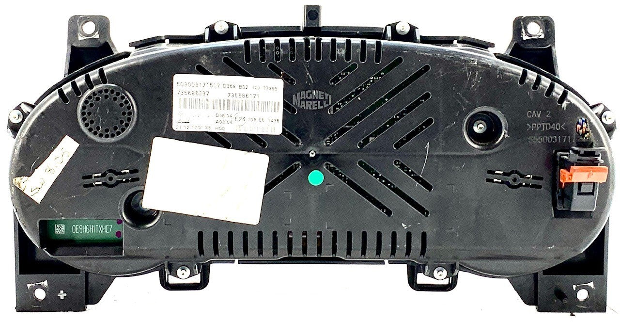 Pre-Owned 2018 Jeep Renegade Cluster Speedometer Speedo w/ Tachometer 3.5 Screen 81k OEM Z620111