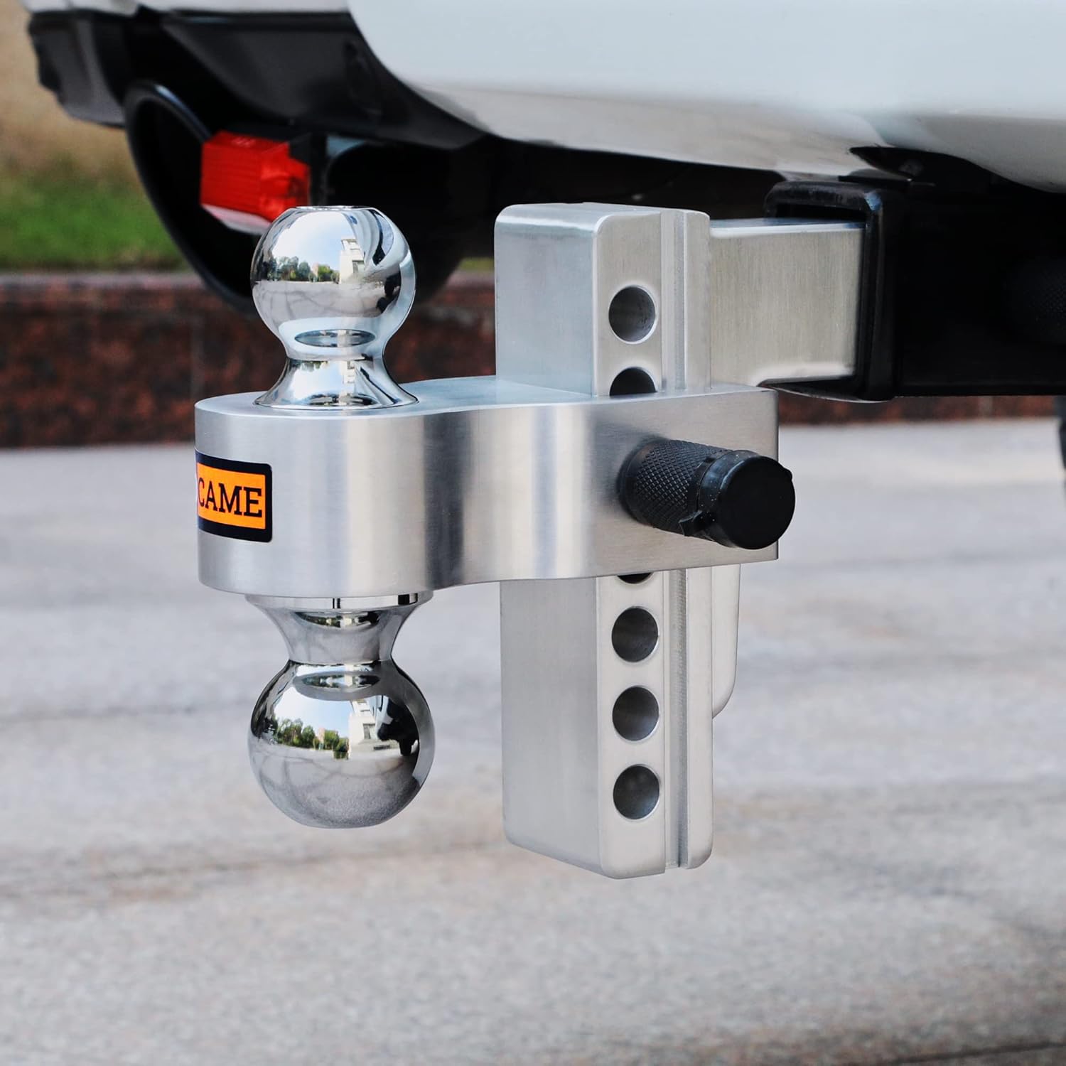 Adjustable Aluminum Trailer Hitch with Double Stainless Steel Locks H103639
