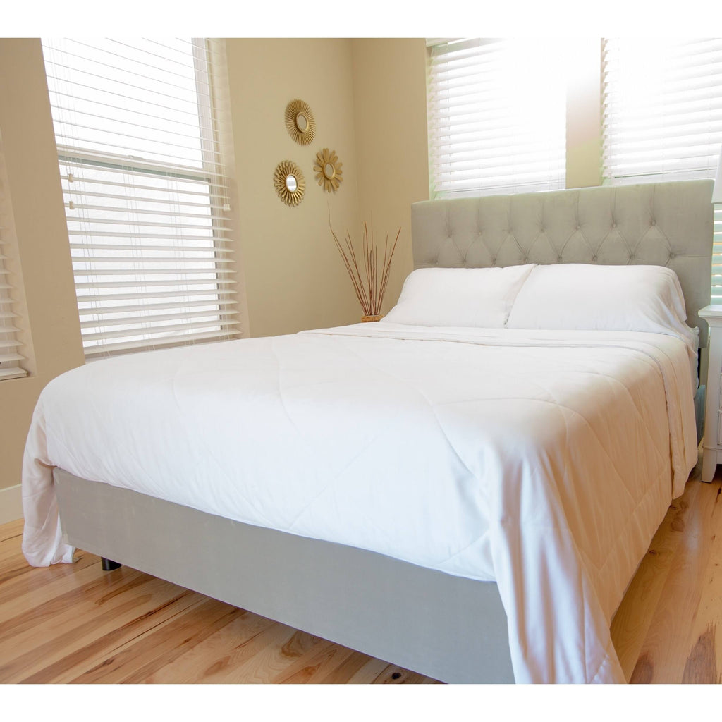 White Twin Silk Comforter E7925