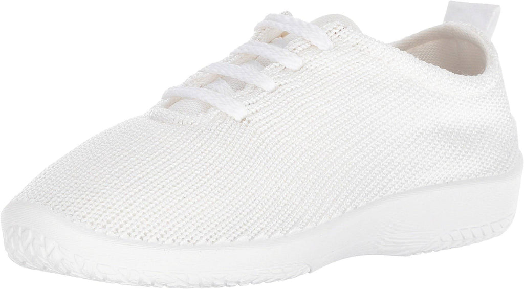White/White Shoes Z2497
