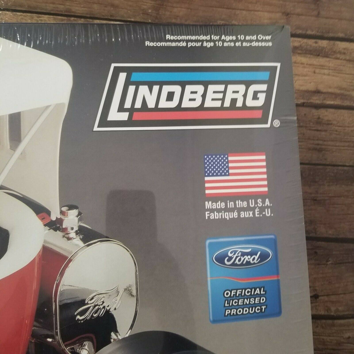 1/8 Scale Ford Model Kit G29395