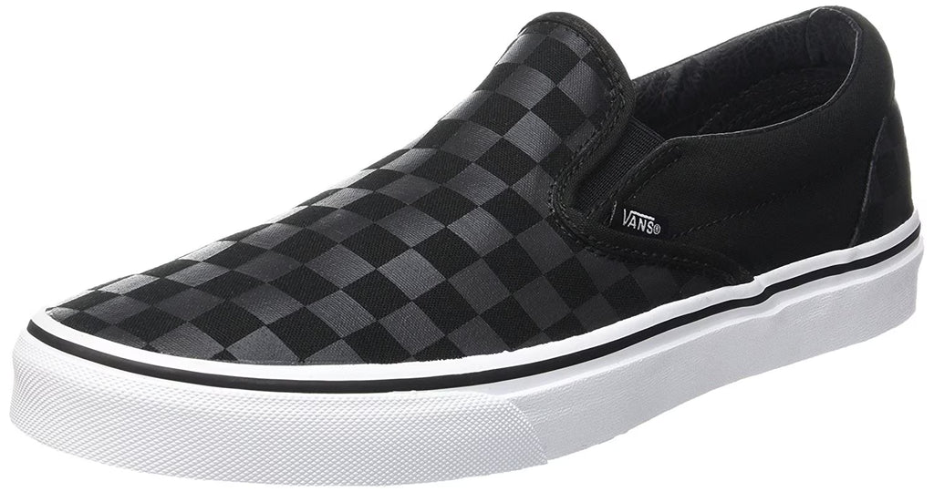 Classic Slip On Canvas Low Top Sneakers D523