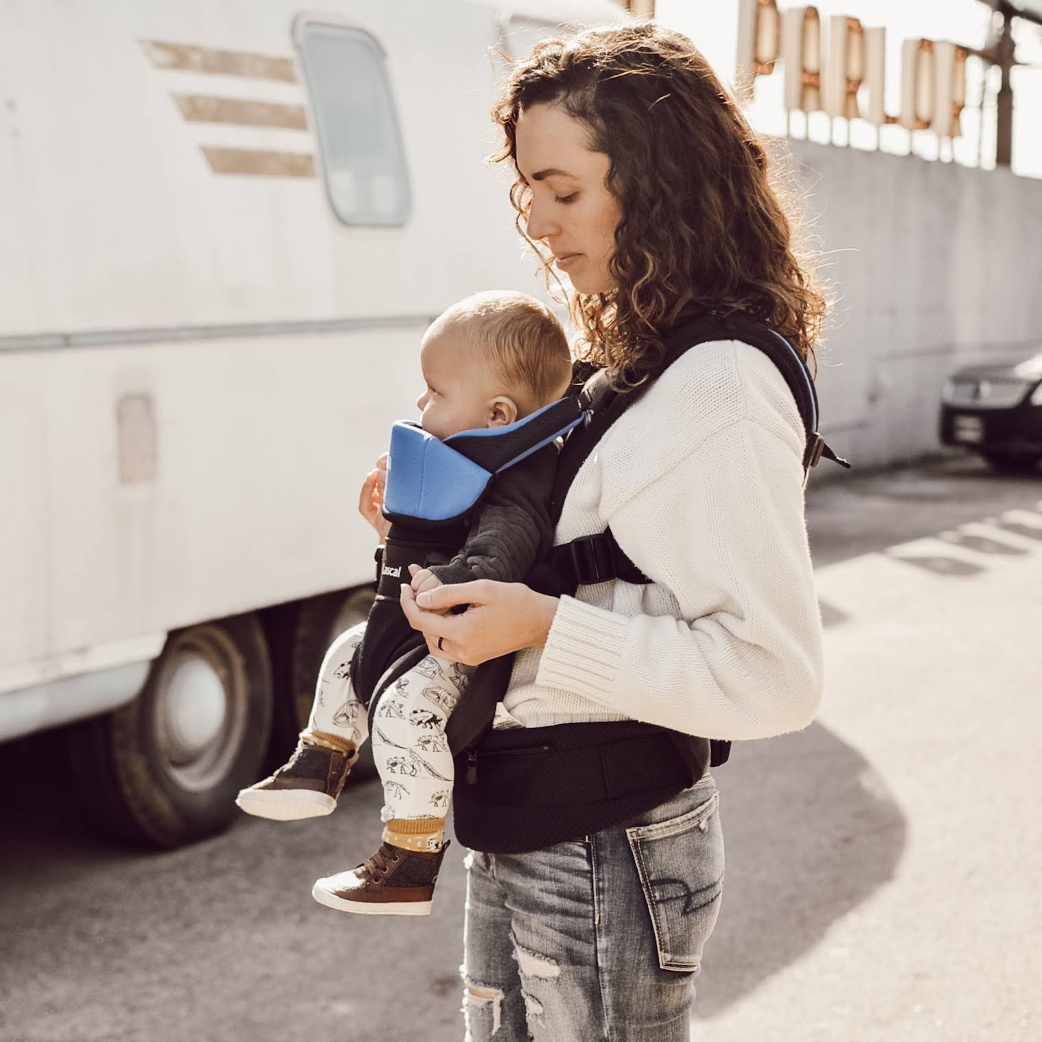 Blue Baby Carrier Q588717