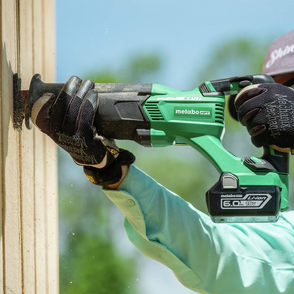 18V Brushless Reciprocating Saw W366