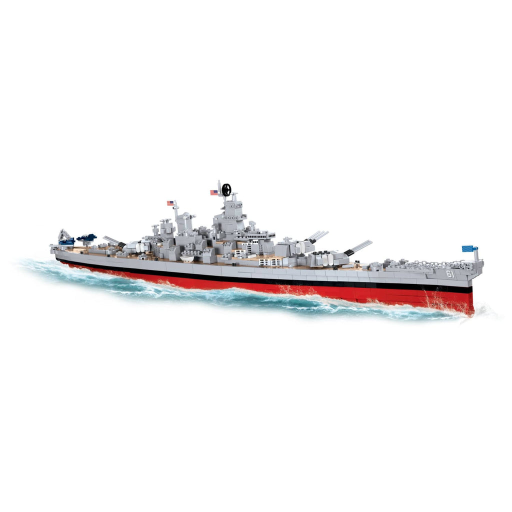 Battleship USS Iowa (BB-61) / USS Missouri (BB-63) X895